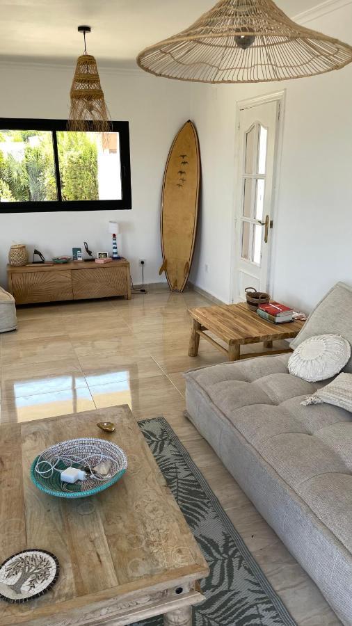 Spacious With Private Pool In Serene Countryside